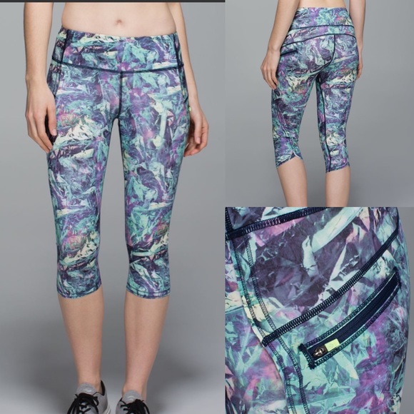 lululemon athletica Pants - Lululemon Run: Top Speed Crop
Iridescent Multi!